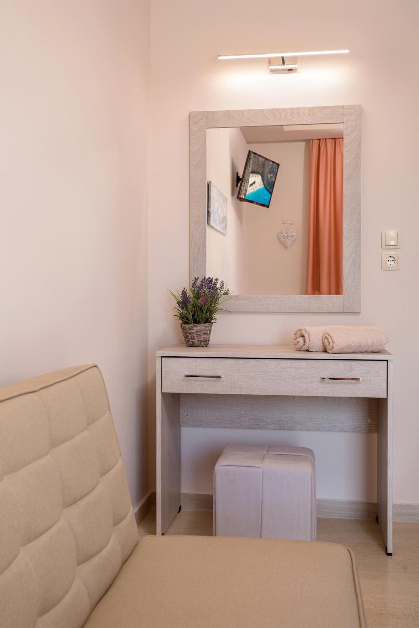 Mary Elen Boutique Hotel Argassi Bagian luar foto