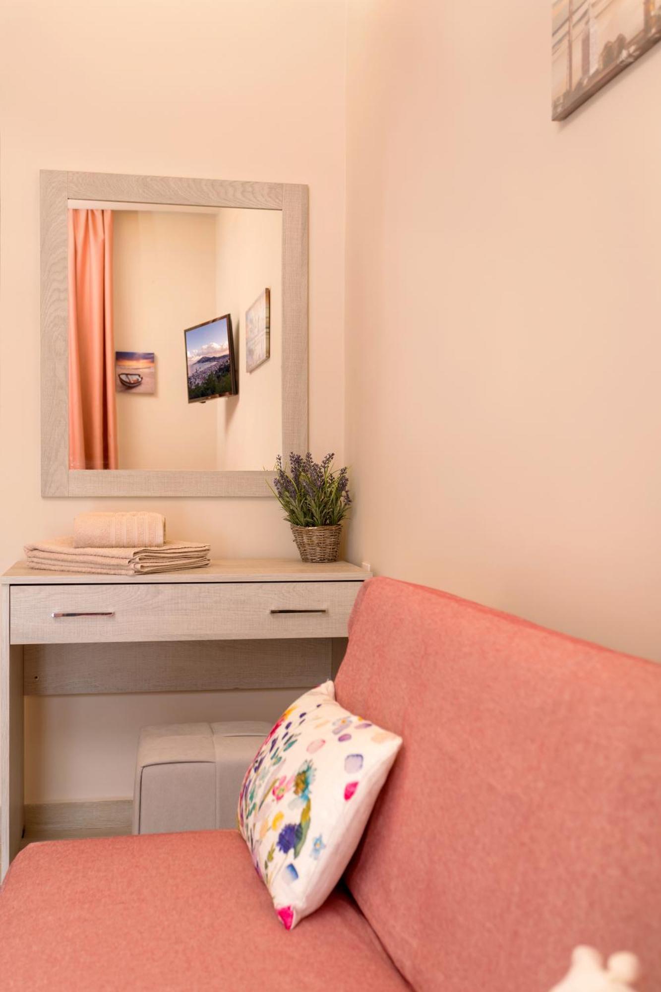 Mary Elen Boutique Hotel Argassi Bagian luar foto
